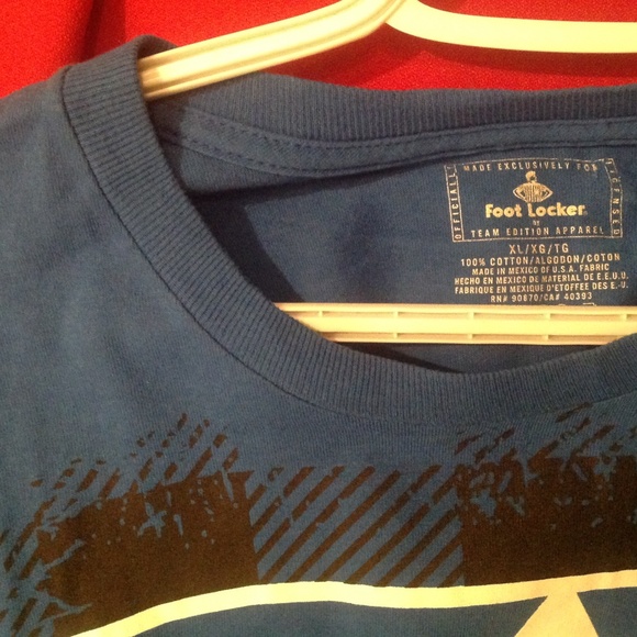 Duke  Blue Devils tshirt - Picture 2 of 3